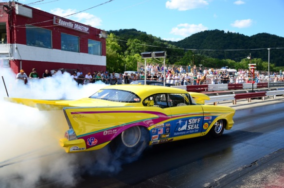 Knoxville, TN Heads Up Drag Racing